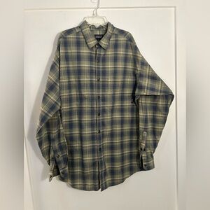 Patagonia Blue, Green and Cream Plaid Button Down Shirt with Snaps Large